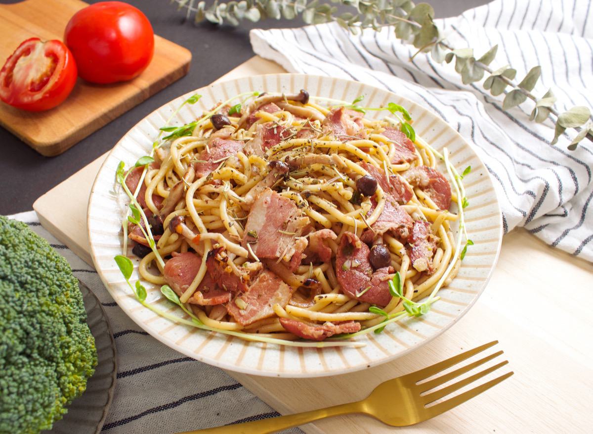 香蒜白酒培根義大利麵