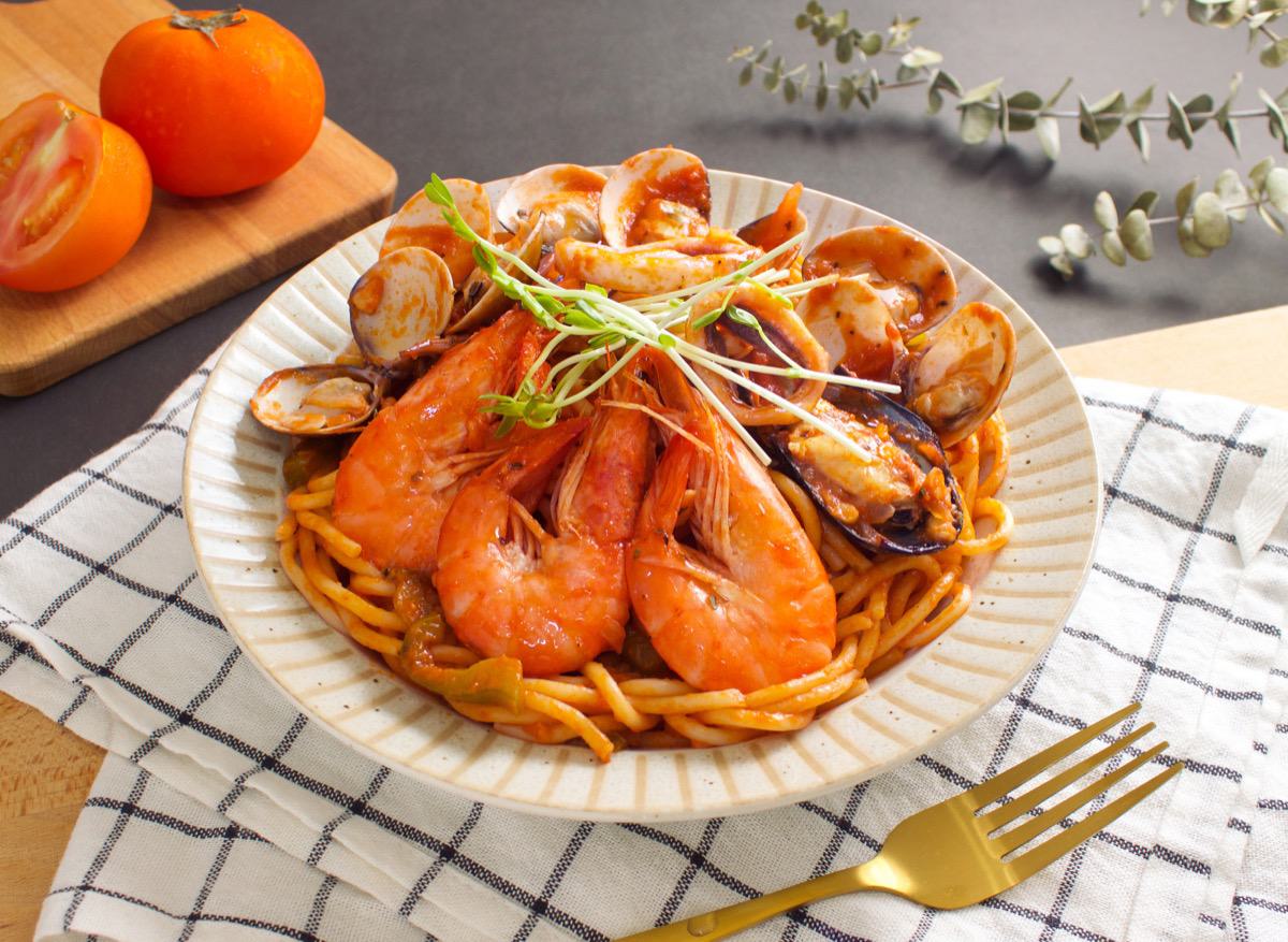 粉紅醬海鮮義大利麵